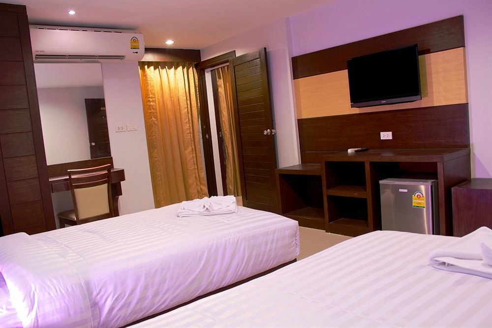 Patong Oyo 373 Mc Ginger House酒店 外观 照片